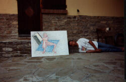 Inszenierung des Akt im Fenster