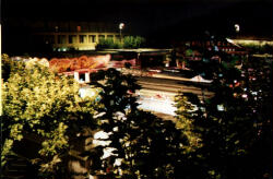 Blick vom Hotel auf den Rummelplatz